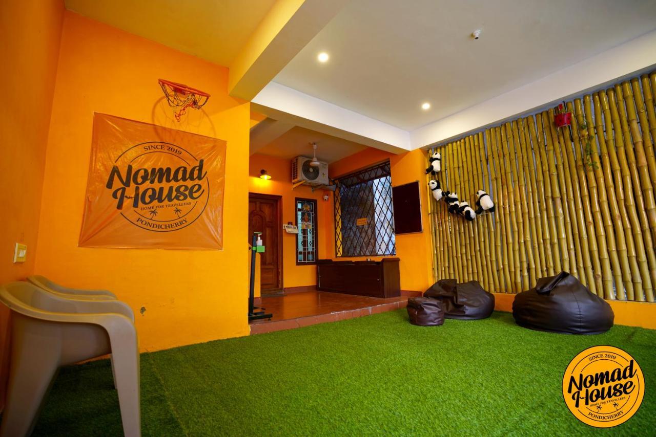 Nomad House Hostel Пондичери Екстериор снимка